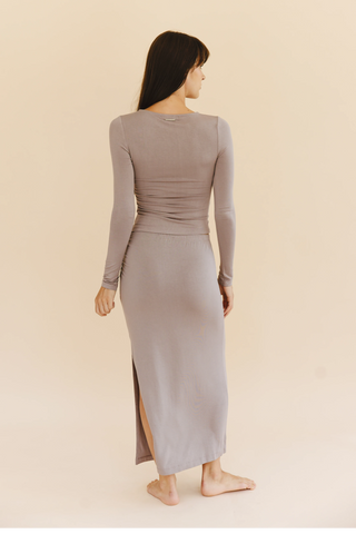 Amanda Ruched Skirt in Oyster
