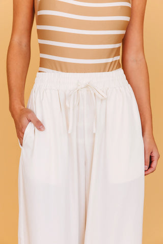 Karie Wide Leg Pants in Cream