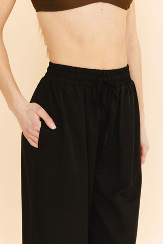Karie Wide Leg Pants in Black