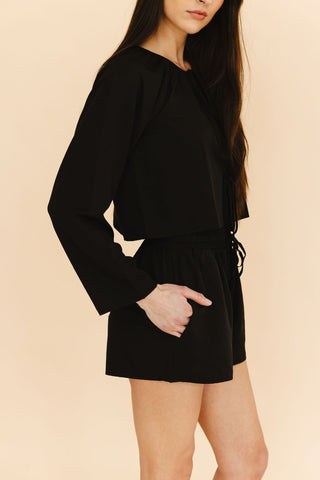 Jill Shorts in Black