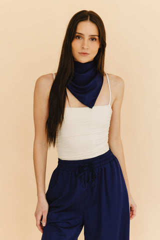 The Sunscarf in Navy