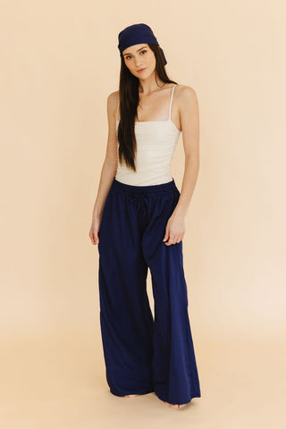 The Sunscarf in Navy