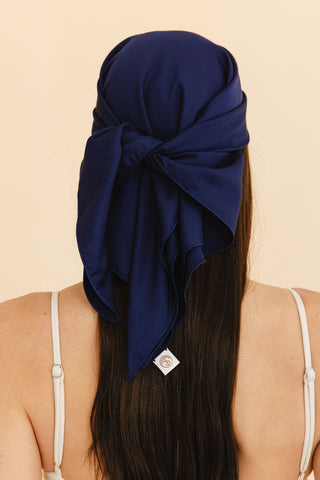 The Sunscarf in Navy